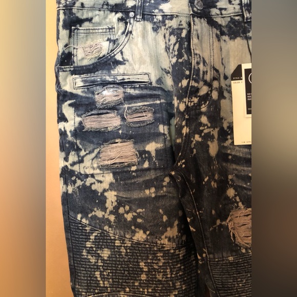 Plus size jeans - Picture 3 of 7